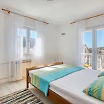 Apartments By The Sea Grebastica, Sibenik - 11463 Apartment *