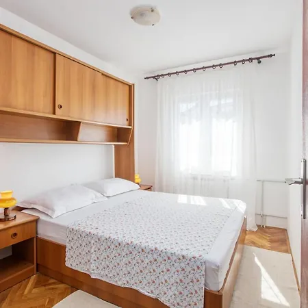 Apartments By The Sea Grebastica, Sibenik - 11463 Apartment *